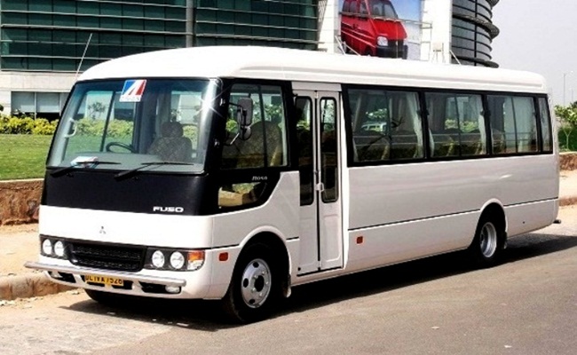 22 Seater Mitsubishi Bus